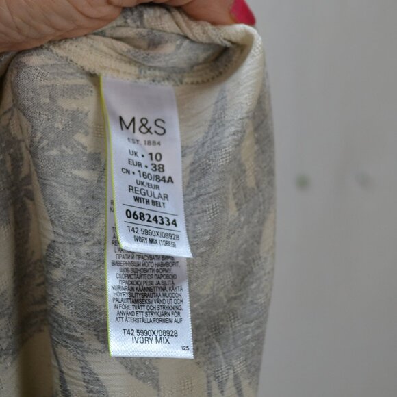 Marks & Spencer Floral Maxi Dress - cream and black vintage print - Picture 5 of 7